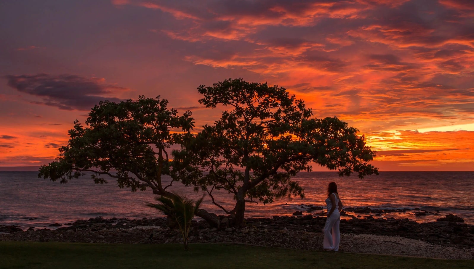 Bev enjoying the sunset at Wailea Beach Marriott Resort & Spa, Maui. © Carl Amoth
