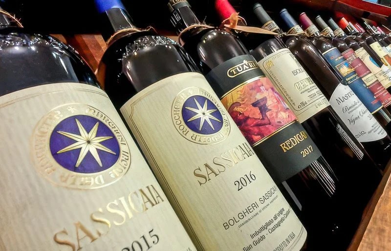 Enoteca Obsequium Wine Shop - photo courtesy of the shop