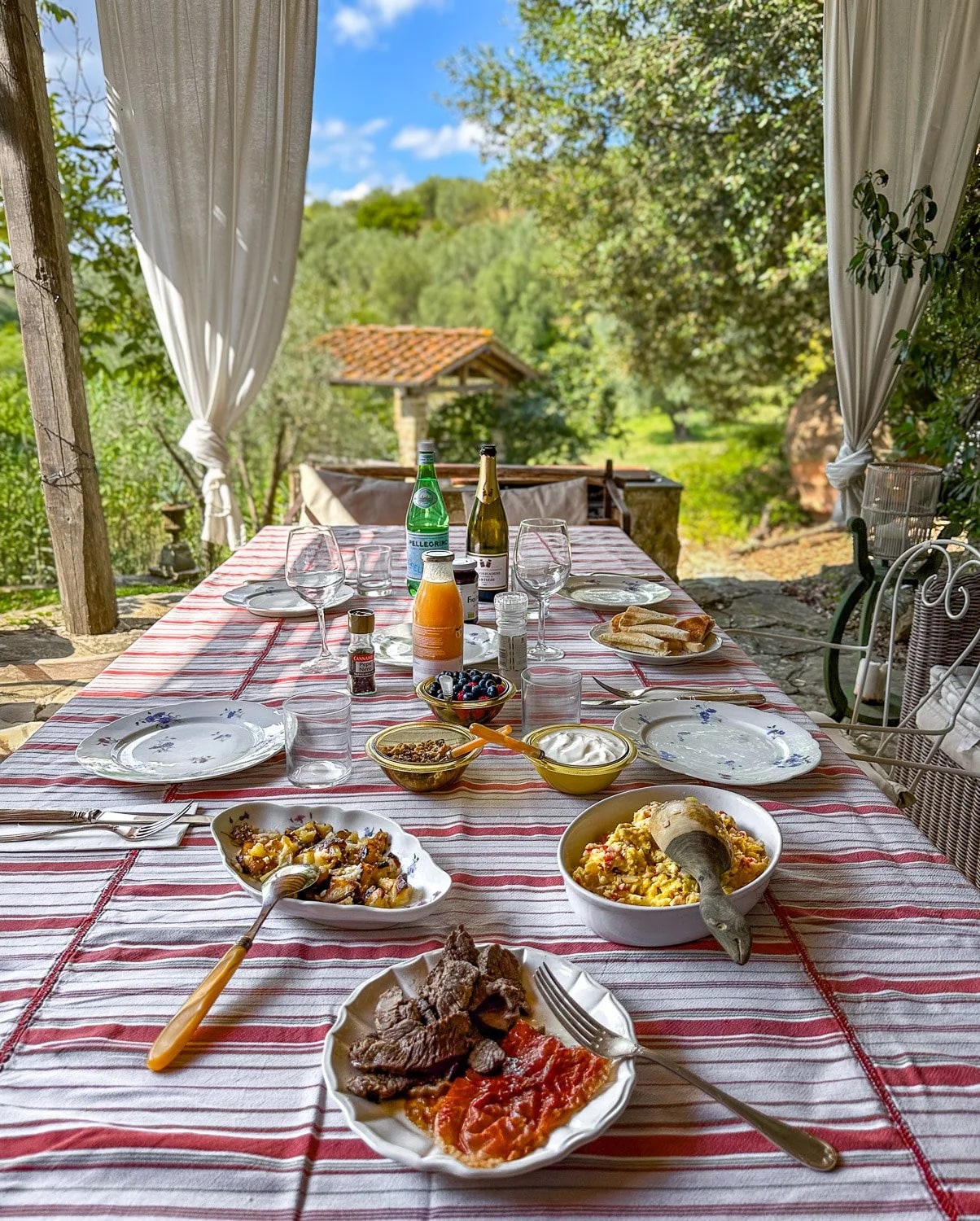 Brunch at the Villa!