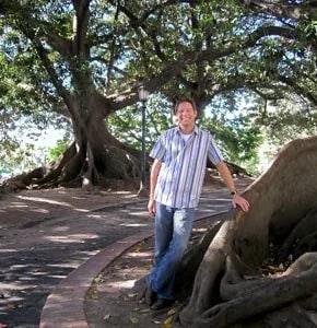 Carl under the magnolia trees