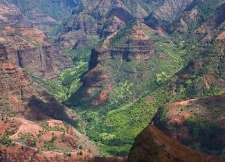 Waimea Canyon - Photo © Carl Amoth