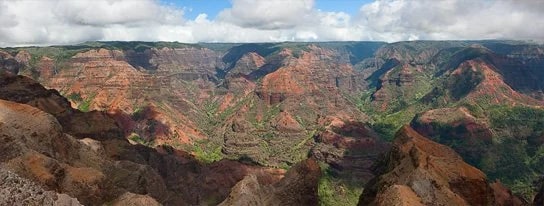 Waimea Canyon - Photo © Carl Amoth
