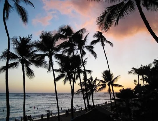 The sunset view from our table at the Hula Grill, Waikiki, Oahu.  Photo © Carl Amoth