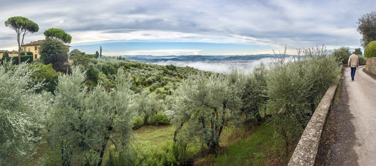 Villa Gamberaia and the lane to Settignano