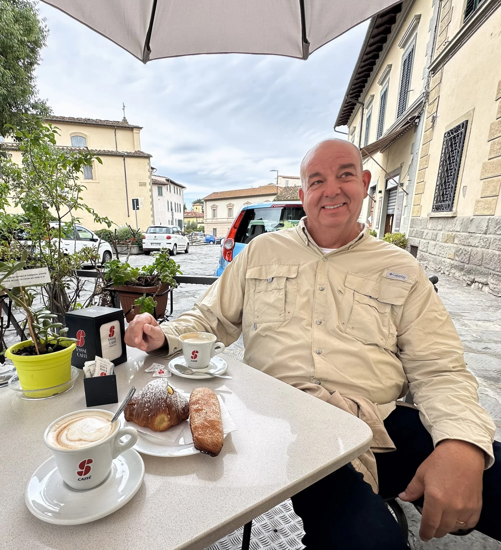 Enjoying cappuccinos and pastries with Monte at Bar Latteria Tre A, in Settignano