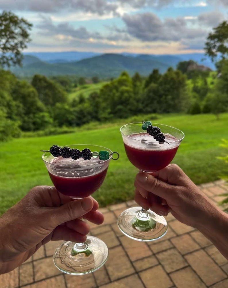 Blackberry Highlander cocktail